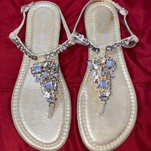 Sandals thong jeweled